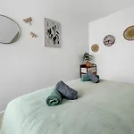 Calme Centre Piscine Chauffee & Tennis ! Apartment Deauville