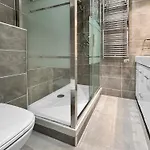 Calme Centre Piscine Chauffee & Tennis ! Apartment