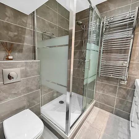 Calme Centre Piscine Chauffée&tennis ! *