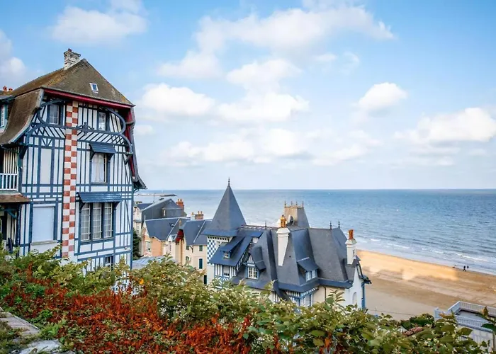 Calme Centre Piscine Chauffee & Tennis ! Apartment Deauville